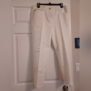 Chico's So Slimming Winter White Jeans 1.5